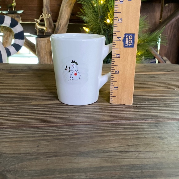 Williams Sonoma Set of 4 Assorted Snowman Decorative Collectible Seasonal Mugs⛄️ - Picture 16 of 16